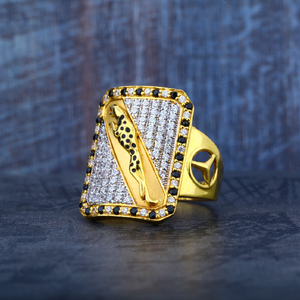 Mens 916 exclusive gold jaguar fancy ring-mr2