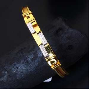 Gold attractive diamond bracelet 16