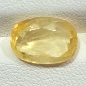 4.50ct oval yellow yellow-sapphire-pukhraj