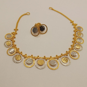 916 Gold Delicate Necklace Set