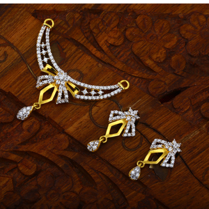 916 Gold CZ Classic Design Hallmark Pendant S