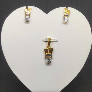 916 ladies fancy pendant set