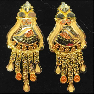 18kt gold designer earring