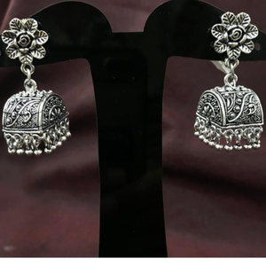 Fancy  Flower Design Silver Stud Artificial E
