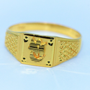 Gold daily wear gents ring