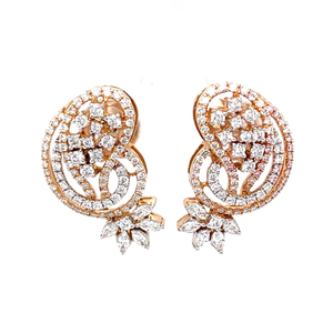 Étourdissante designer diamond earrings in 1