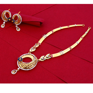 916  Gold CZ  Hallmark Ladies Necklace Set LN