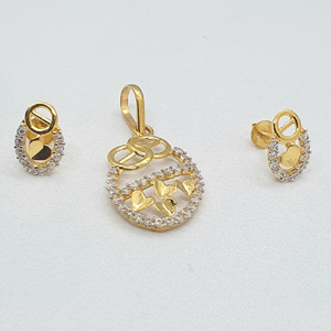 Gold 18.k Diamond Heart Shape Pendant Set