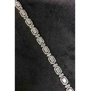 Stylish 9KT swarovski Ladies Bracelet