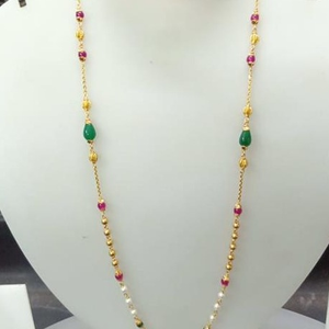 Gold necklace for women