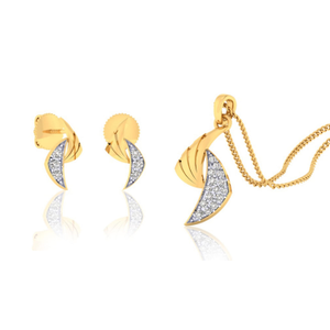 22k gold cz curvacious pendant set