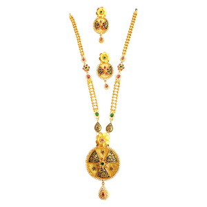916 Gold Round Shape Checkers Diamond Necklac