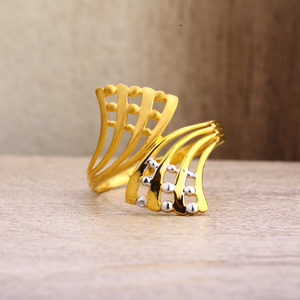 916 Gold  Women's Stylish Plain Ring LPR80