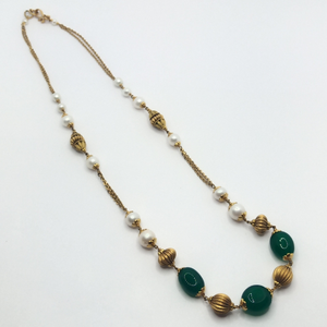 916 Gold Green Stone Mala