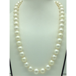 White Round South Sea Pearls Strand JPM0395