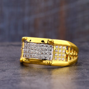 916 CZ Gold stylish Men's Ring MR759