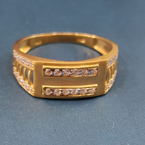 22K Gold Exclusive Fancy Gents Ring