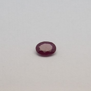 1.490ct oval red ruby-manek