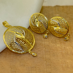22k Gold Plain Dazzling Turkish Pendant Set