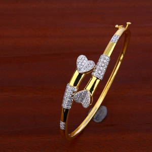 18ct Gold Cz Heart Design Bracelet LKB74