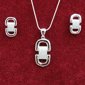 92.5 Sterling Silver Exclusive Pendent Set