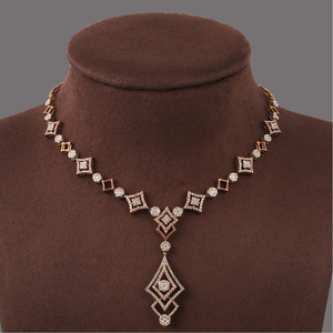 18KT Gold Designer Diamond Necklace