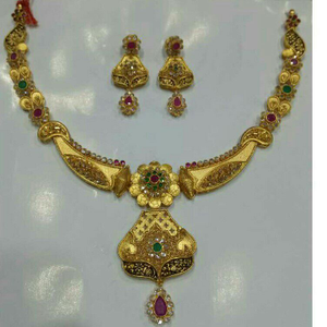22KT Gold Indian Antique Flower Antique Short
