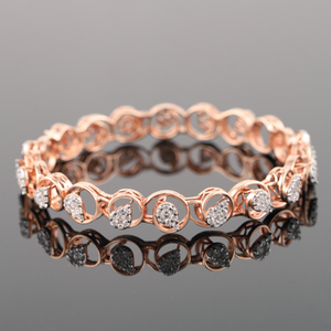 18Kt Gold Fine Design Diamond Bracelet