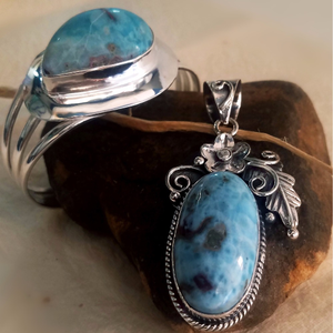 Sterling Silver Pendant with Larimar Gemstone