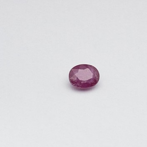1.70ct oval red ruby-manek