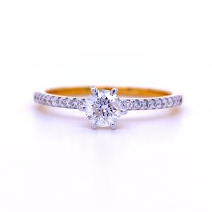 Beautiful solitaire 0.31ct diamond ring  in 1
