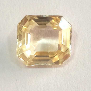 4.44ct rectangle  yellow-sapphire-pukhraj