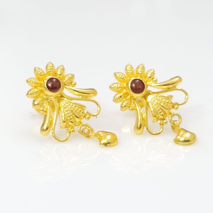 18k Yellow Gold Modern Daily Wear Earrings