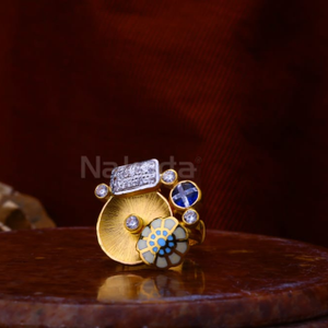916 Gold Ladies Classic Antique Ring LAR343