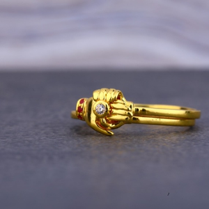 22 carat gold antique ladies rings RH-LR648