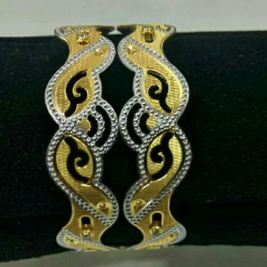 22K / 916 Gold Ladies CNC Half Round Bangle