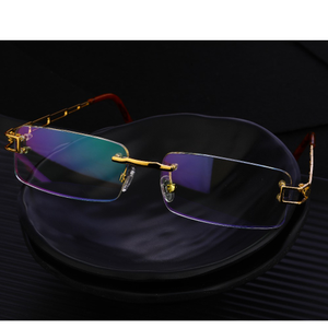 18KT Gold Hallmark Mens Spectacle S18