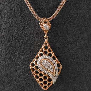 18KT Gold Modern Diamond Pendant Set