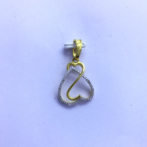 DESIGNING HEART FANCY GOLD PENDANT