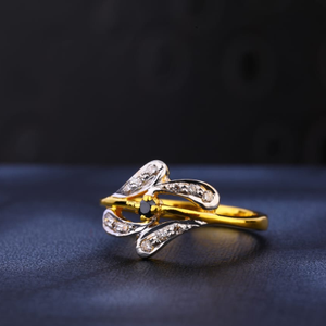 22KT CZ Gold Hallmark Stylish Ladies Ring LR1