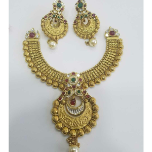 916 Gold Ladies Jadtar Antique Bridal Necklac