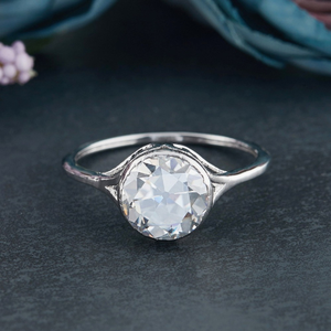 Moissanite diamond ring in silver