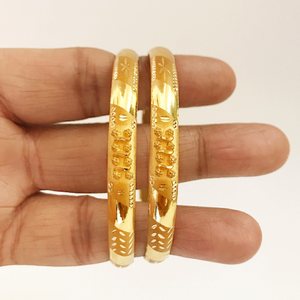 18 Kt Yellow Gold Traditional Handmade Slip-O