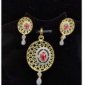 916 Gold 22kt Diamond  Pendal Butti Set RH-PS