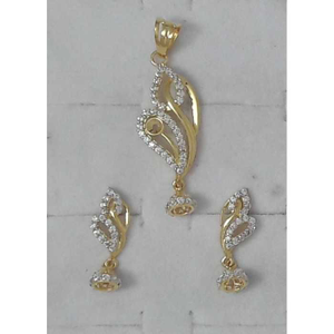 18KT Gold Fancy Ladies Wax Setting Pendant Se