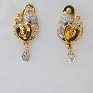 916 cz gold exclusive earrings