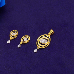 916 Gold Ladies Exclusive Fancy Pendant Set F