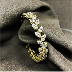 Flower Shape 9 Carat Swarovski BANGLE
