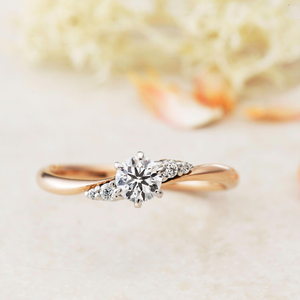 rose gold diamond ring