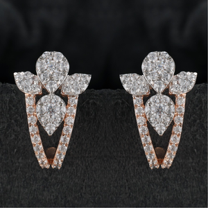 18Kt Gold Gorgeous Design Diamond Earring